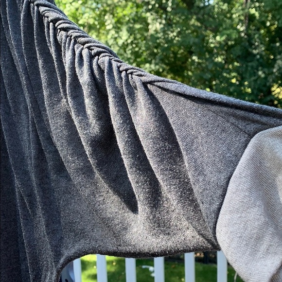 5/$20 🥰Candies Sweater - Picture 3 of 4